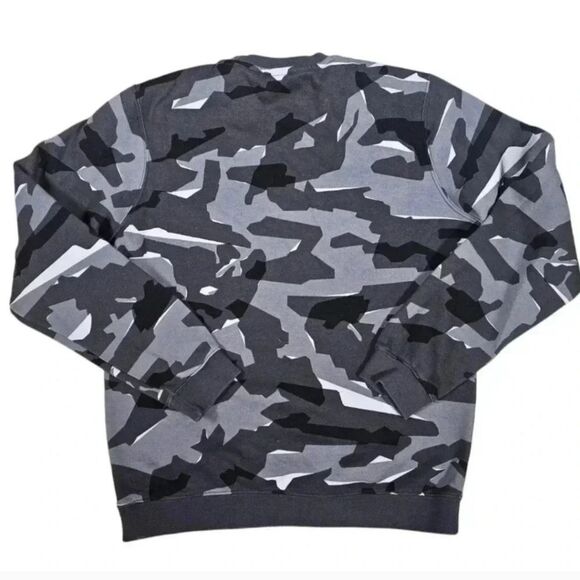 NIKE CLUB FLEECE CAMO CREWNECK SWEATER - Picture 5 of 5